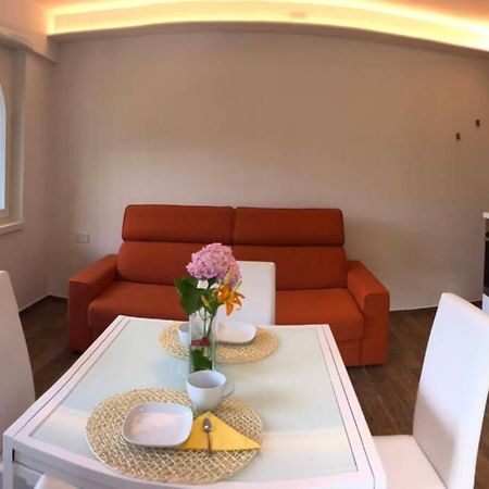 Wind Rose Apartments 2 Torbole Sul Garda Εξωτερικό φωτογραφία
