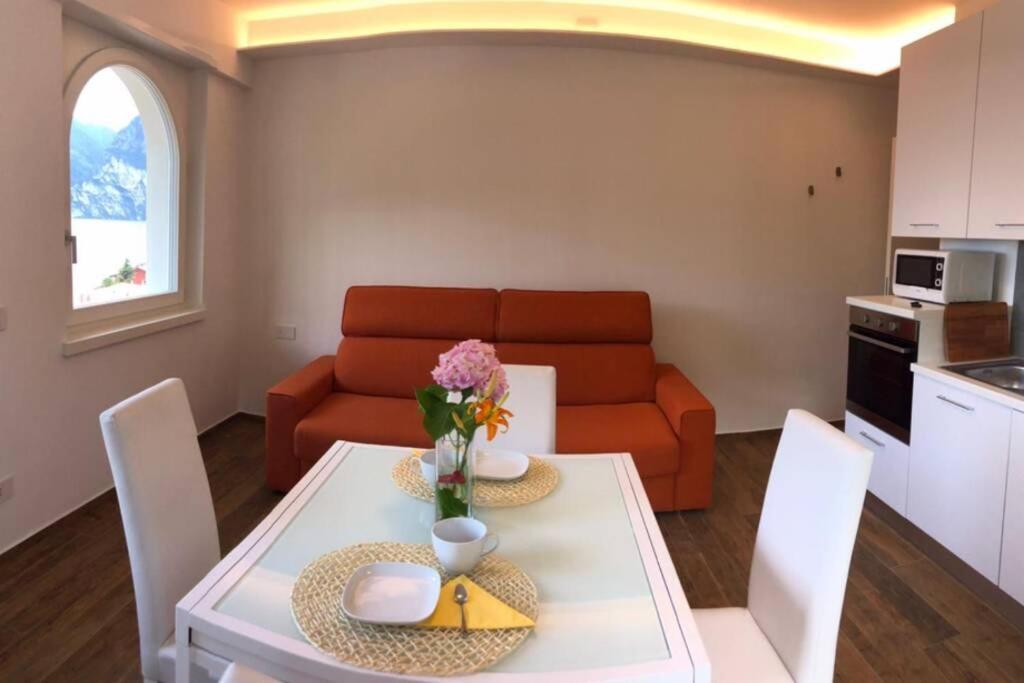 Wind Rose Apartments 2 Torbole Sul Garda Εξωτερικό φωτογραφία